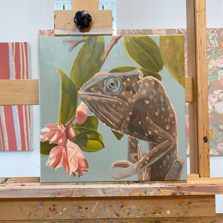 Chameleon, unique piece, oil paint on canvas, 40 x 40 cm
